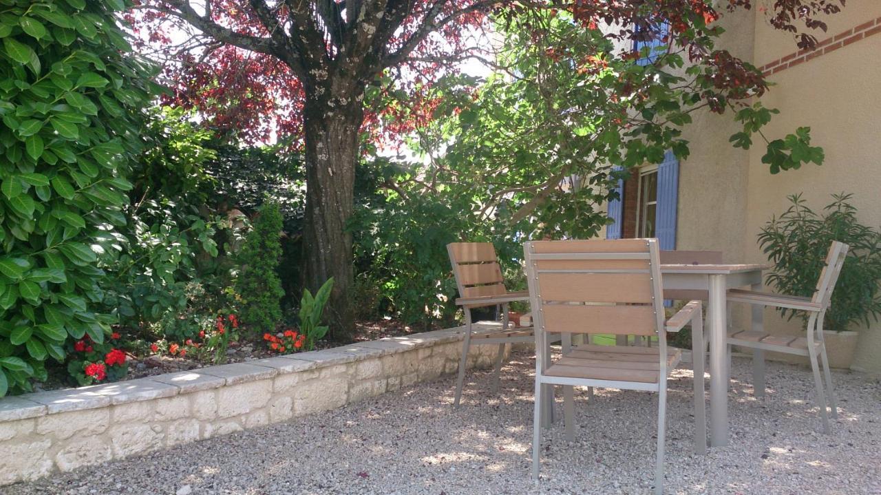 Chambres Et Tables D'Hotes "Au Pres De Ma Blonde" Senouillac Eksteriør billede